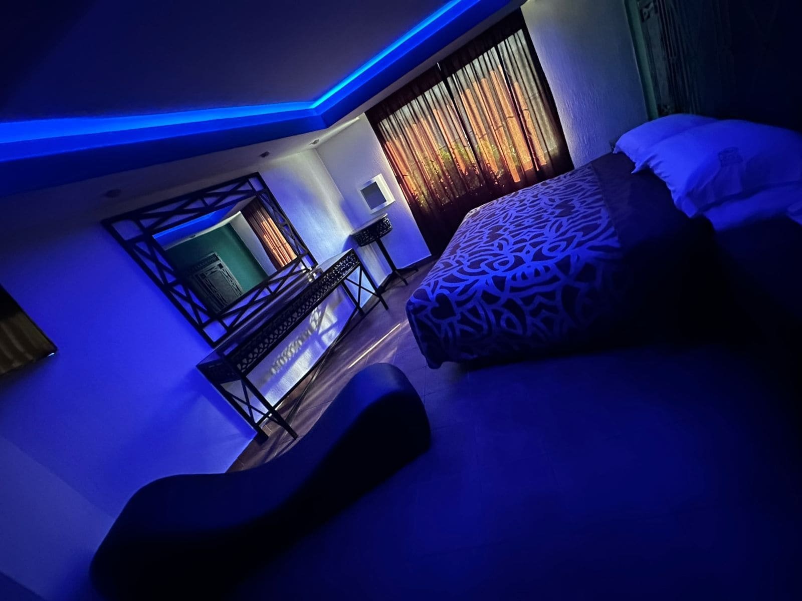 habitacion-sencilla-motel-plaza-victoria